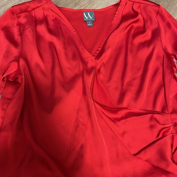 Red blouse - Picture 2 of 5